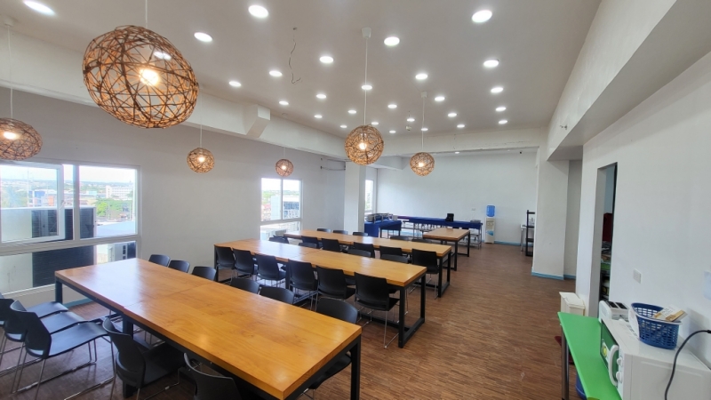 フィリピン留学 Cebu21 - CELLA Premium Campus-Dining Room-9